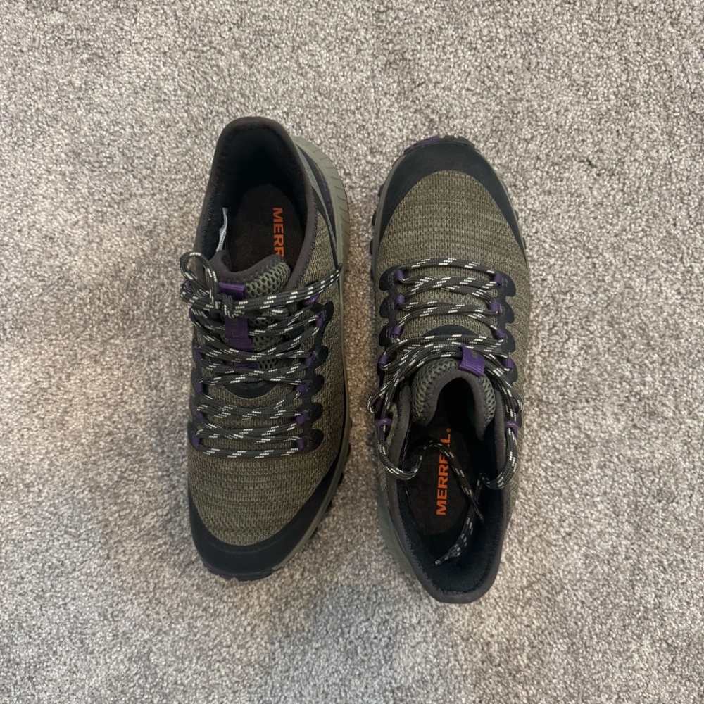 Merrell hiking boots - Picture 3 of 3